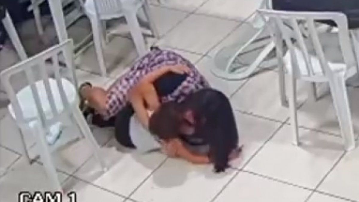 Brezilya’da hamile kadın oğlunu soyguncudan korudu