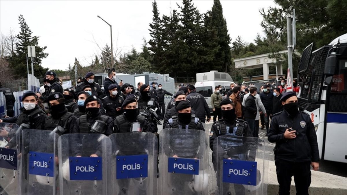 BBC'den, Boğaziçi protestolarına destek