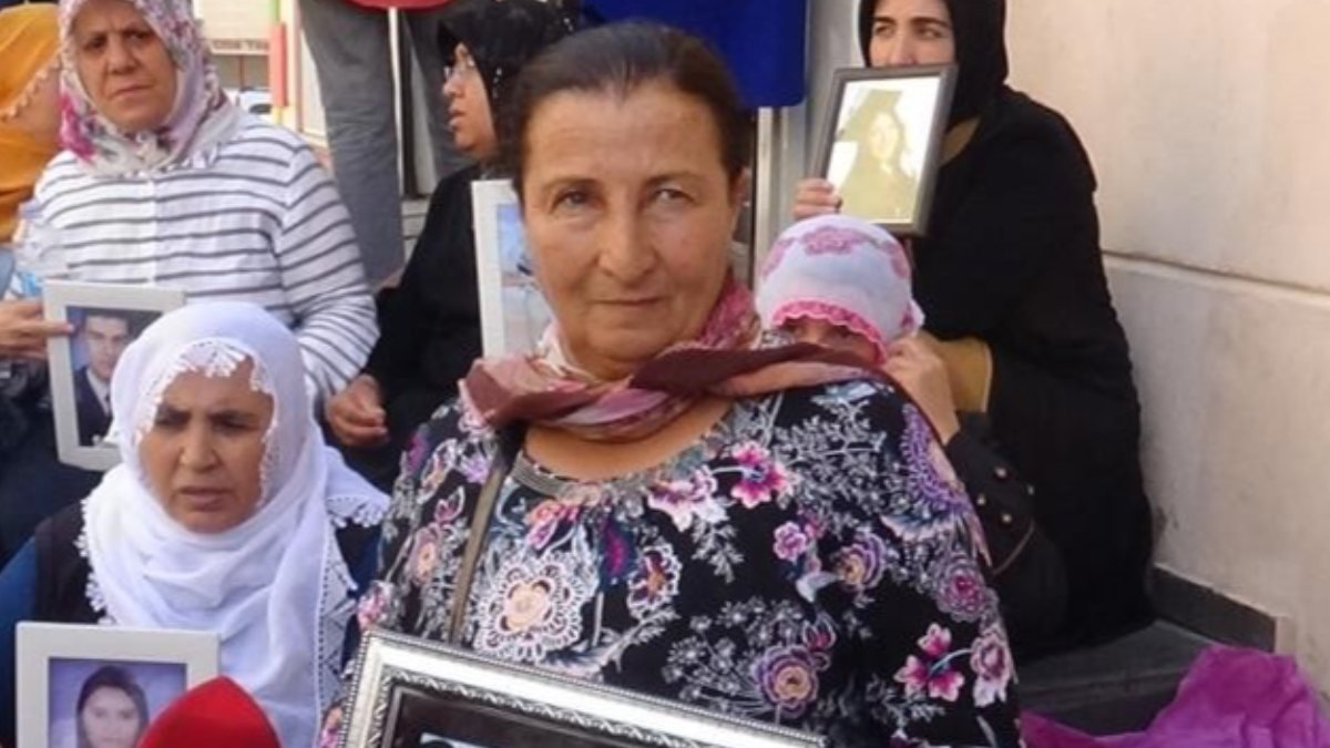Diyarbakır'da evlat nöbetine katılan bir aile daha evladına kavuşacak