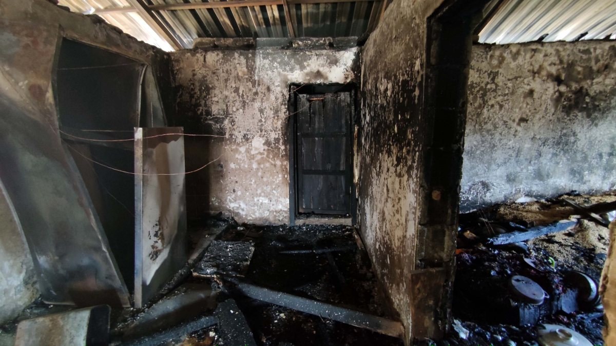 Osmaniye'de şizofreni hastası oğlu, evini yaktı