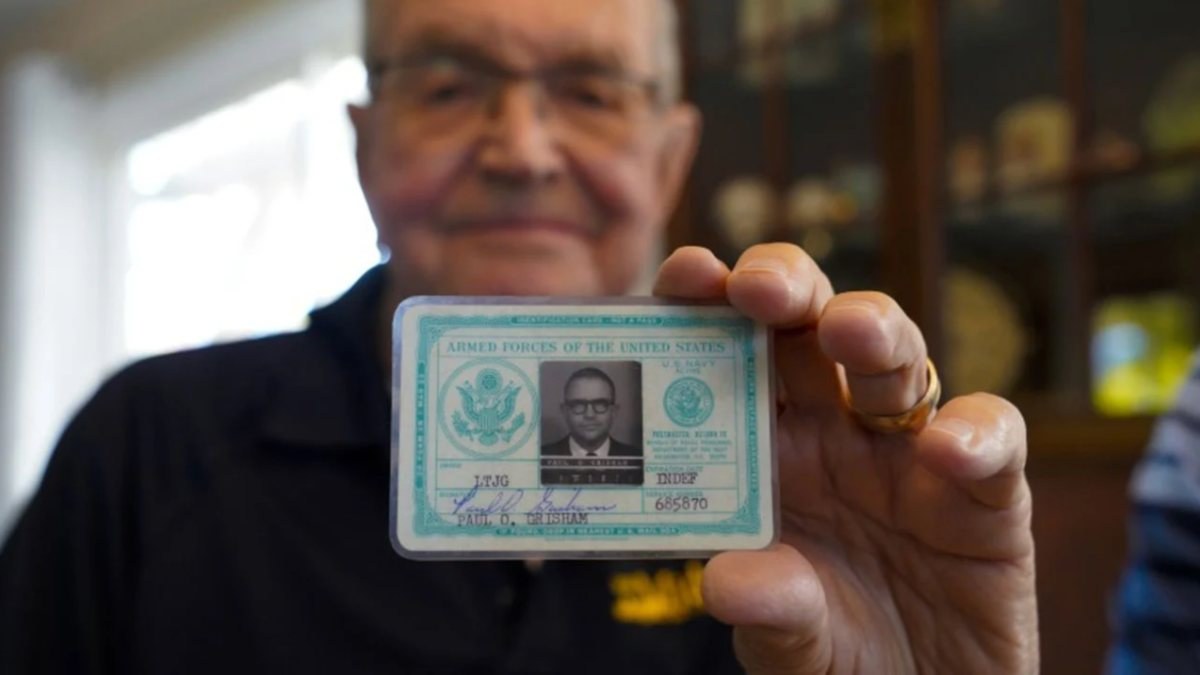 Antarktika’da kaybettiği cüzdanına, 53 yıl sonra ABD'de kavuştu