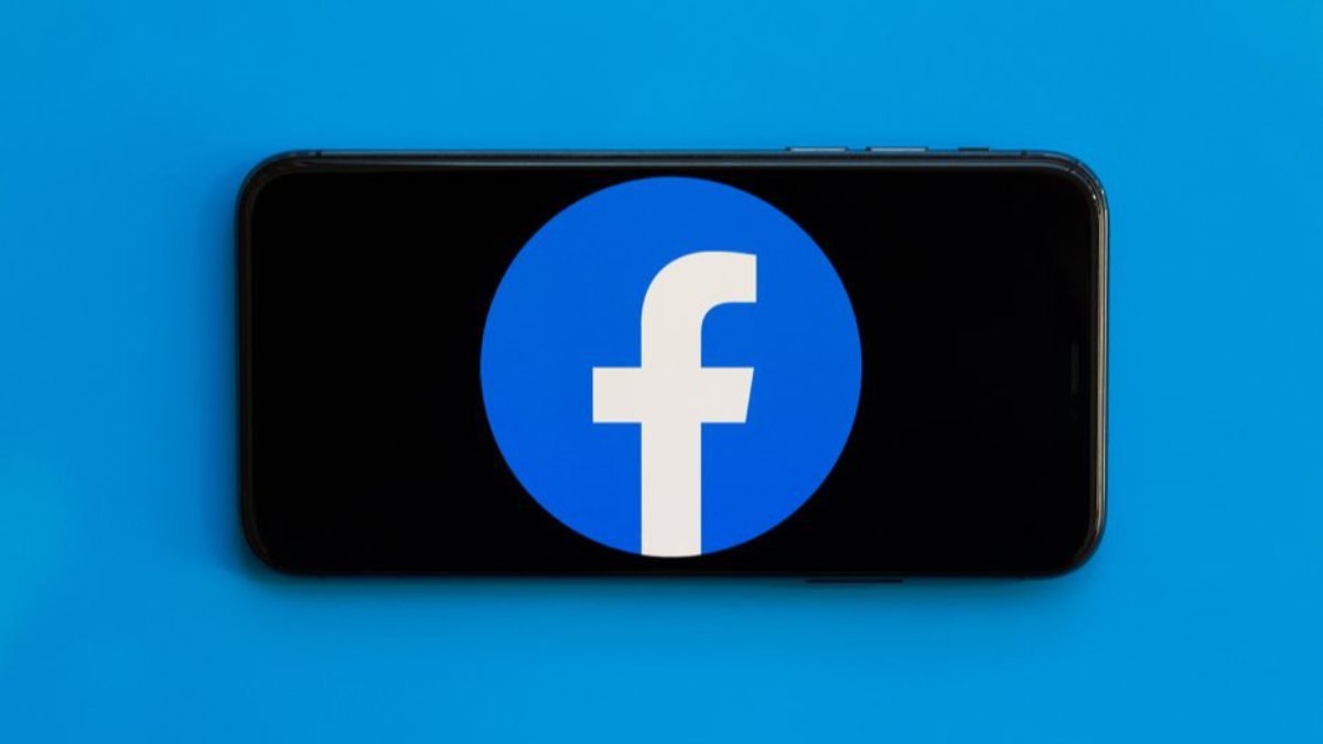 Kişisel verileri koruyamadığı gerekçesiyle, Facebook'a İngiltere'de dava açıldı