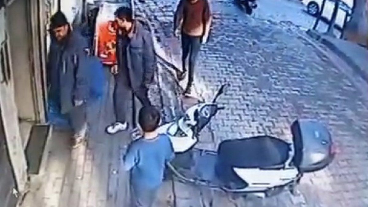 Kağıthane’de piknik tüpünün fiyatını pahalı buldu, olay çıkardı