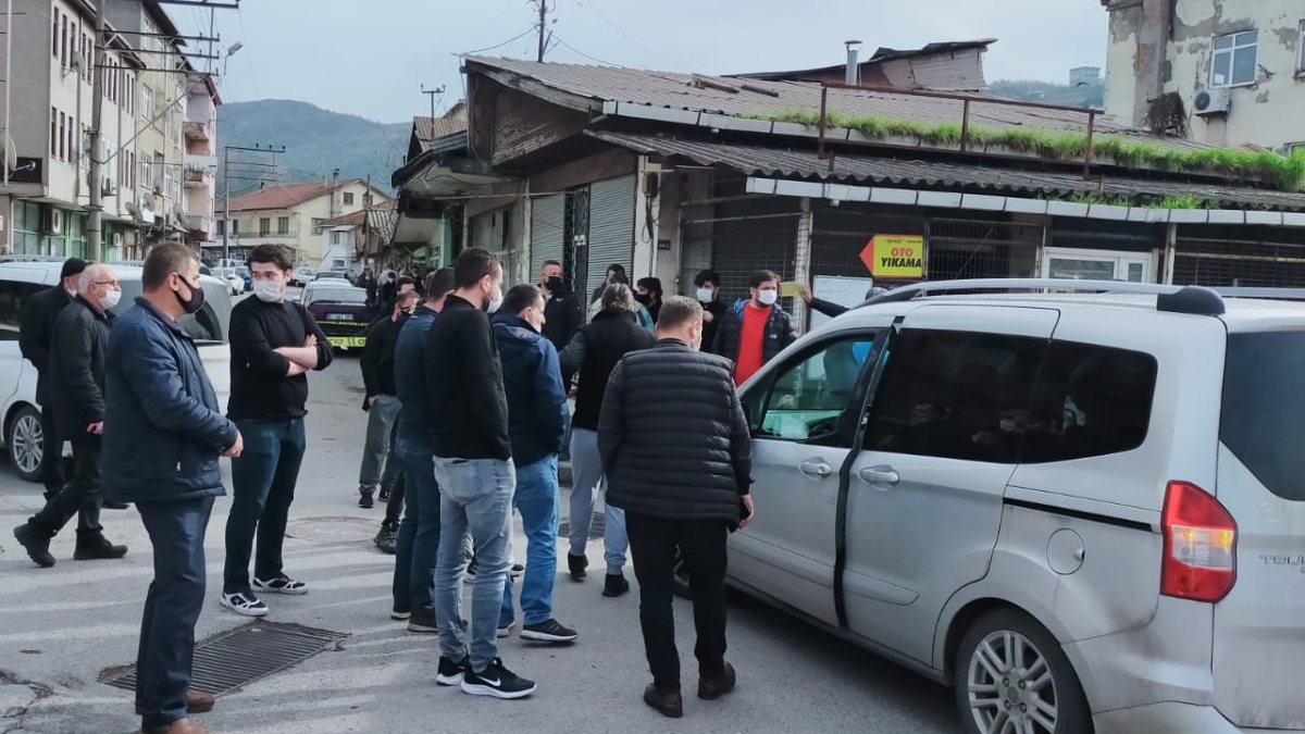 Zonguldak'ta darbettiği kişiyi tabancayla vurdu