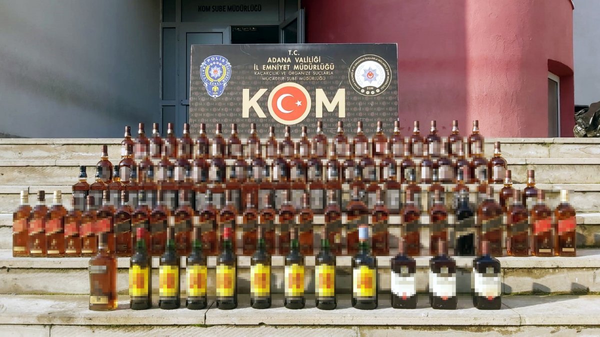 Adana’da bin 630 litre sahte, 111 şişe kaçak içki ele geçirildi