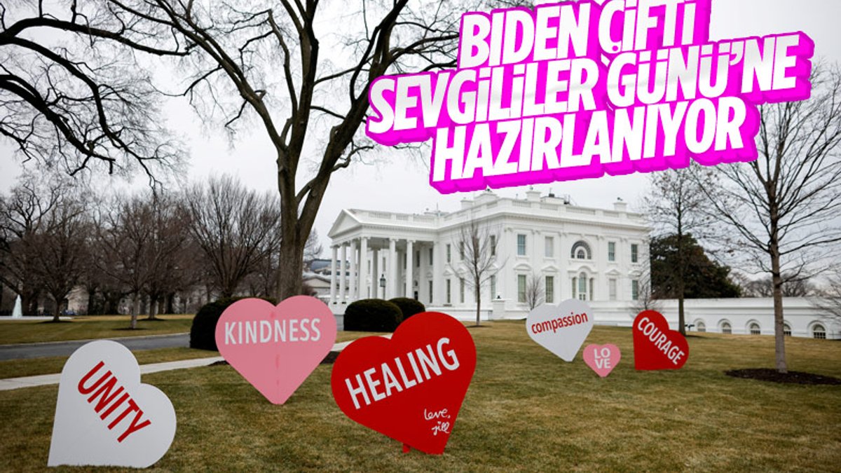 Beyaz Saray'ın bahçesi Sevgililer Günü'ne özel süslendi