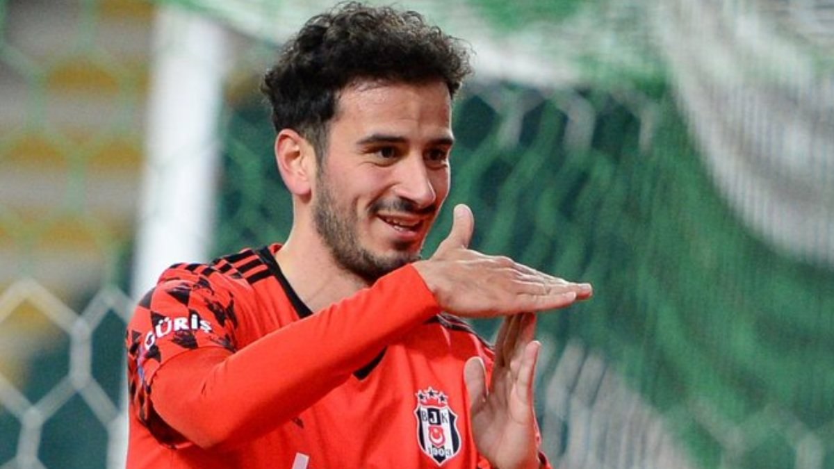 Beşiktaş'ta Oğuzhan Özyakup sakatlandı