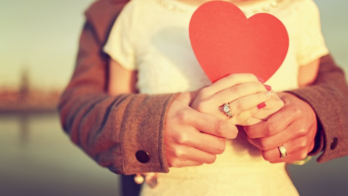 Aşk, kalbinizi nasıl etkiler