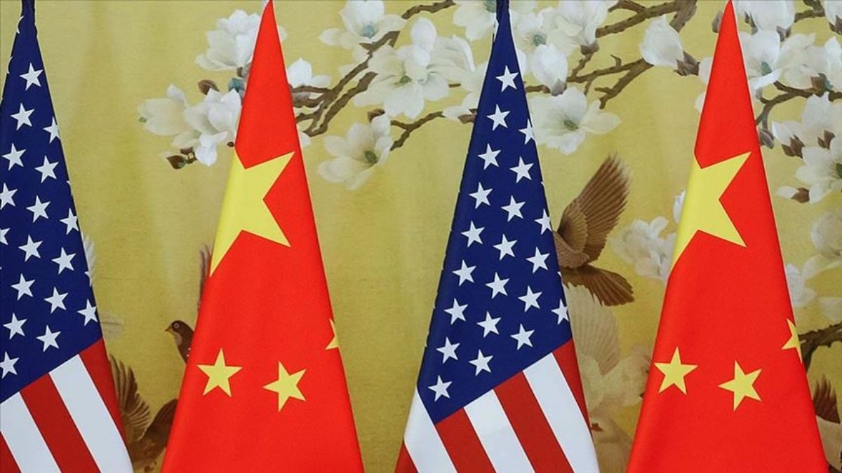 Çin ABD'nin eleştirilerine tepki gösterdi