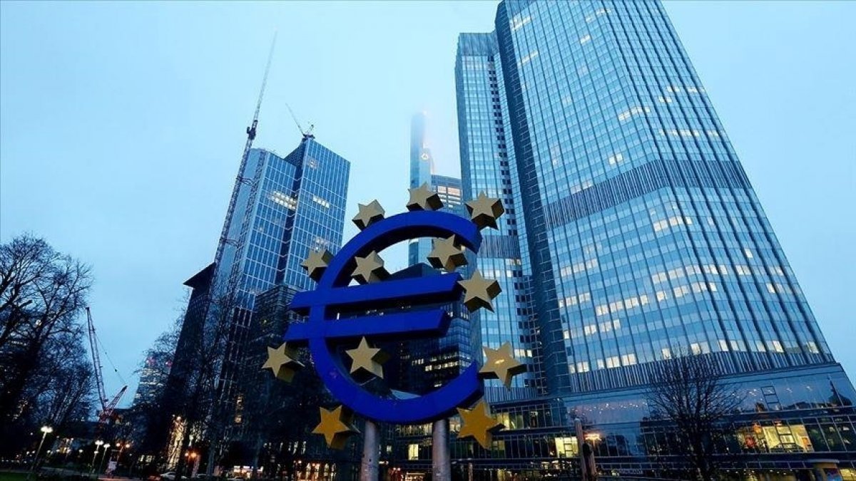 Avrupa Merkez Bankası'nın 2020'de karı 722 milyon euro azaldı
