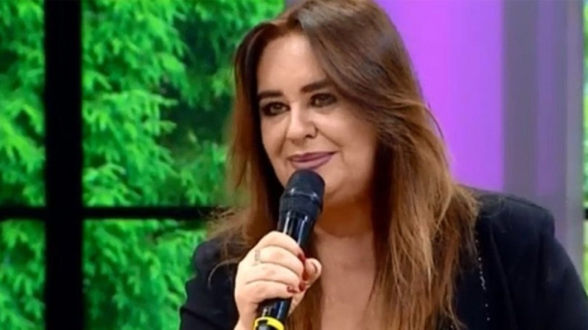 Ayşe Mine kimdir, kaç yaşında? Ayşe Mine aslen nereli, evli mi? Ayşe Mine’nin hayatı ve biyografisi..