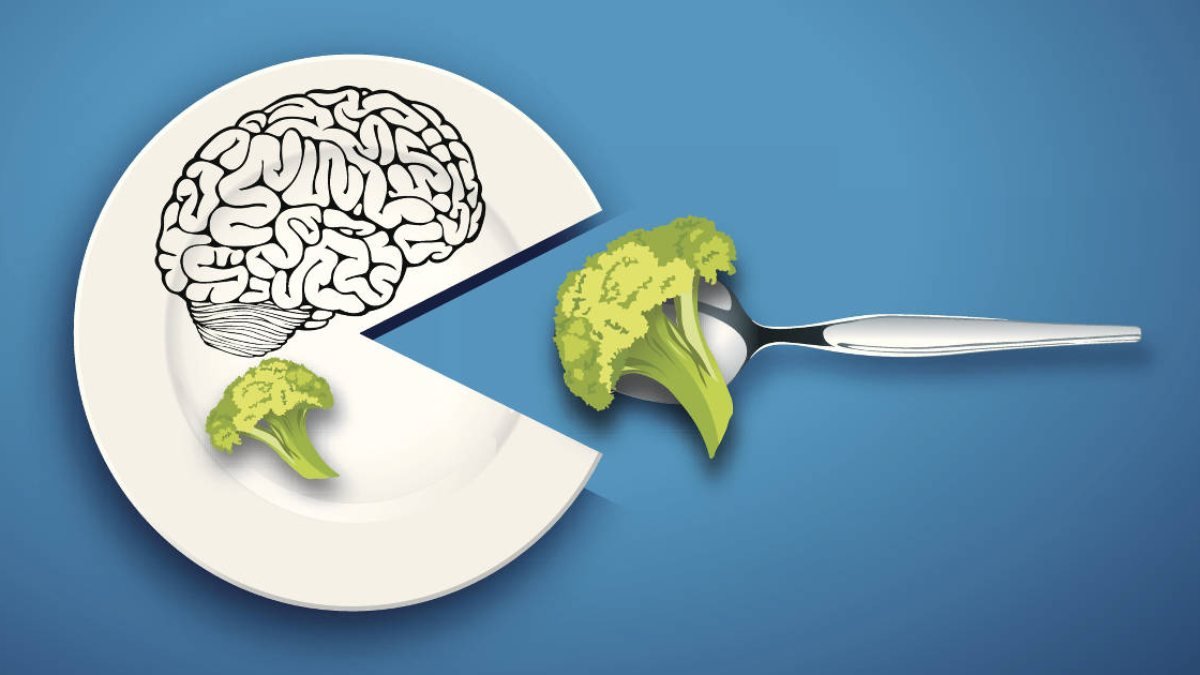 Besinler beyninizi demanstan koruyabilir