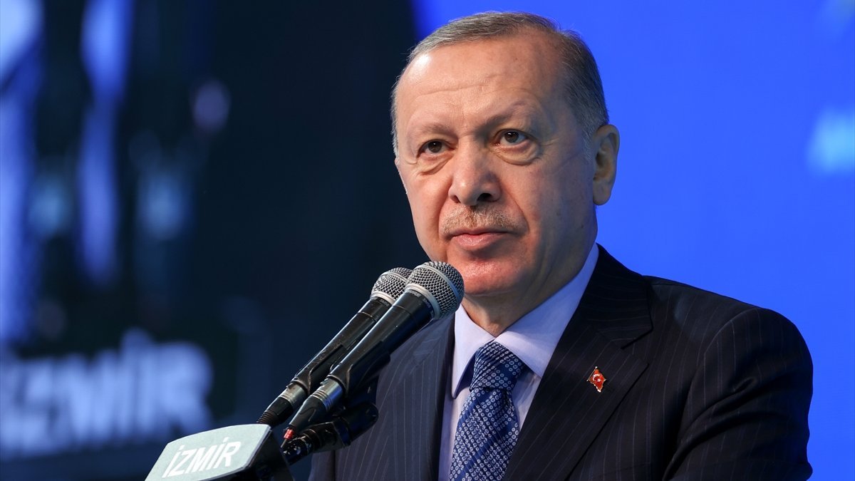 Cumhurbaşkanı Erdoğan AK Parti İzmir Kongresi'ne katıldı