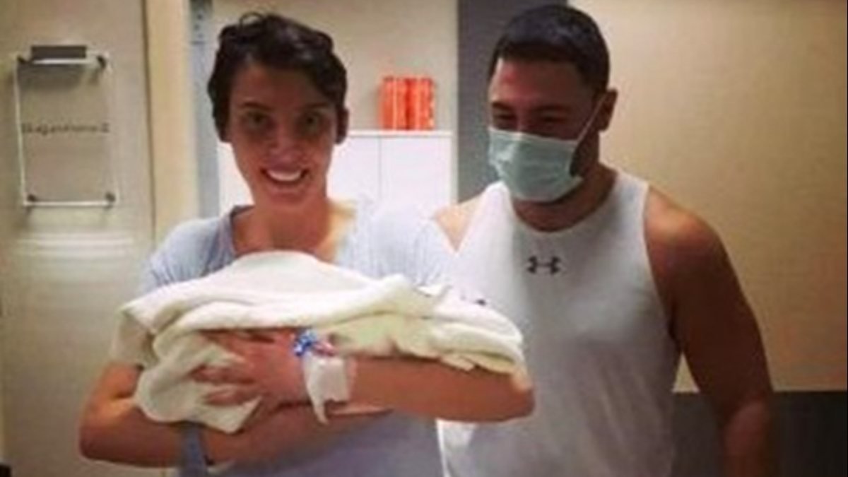 İzmir'de kanseri yenen kadın, embriyo dondurma ile anne oldu