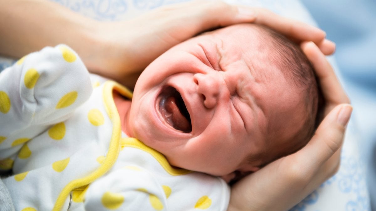 Bebeklerde kolik belirtileri ve tedavi için ipuçları