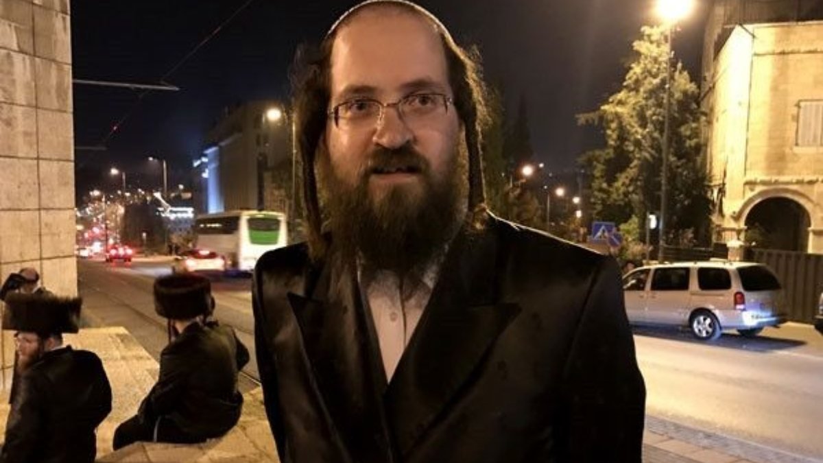 İsrail'de Ultra-Ortodoks Yahudiler mahallelerinden geçecek tramvayı protesto etti