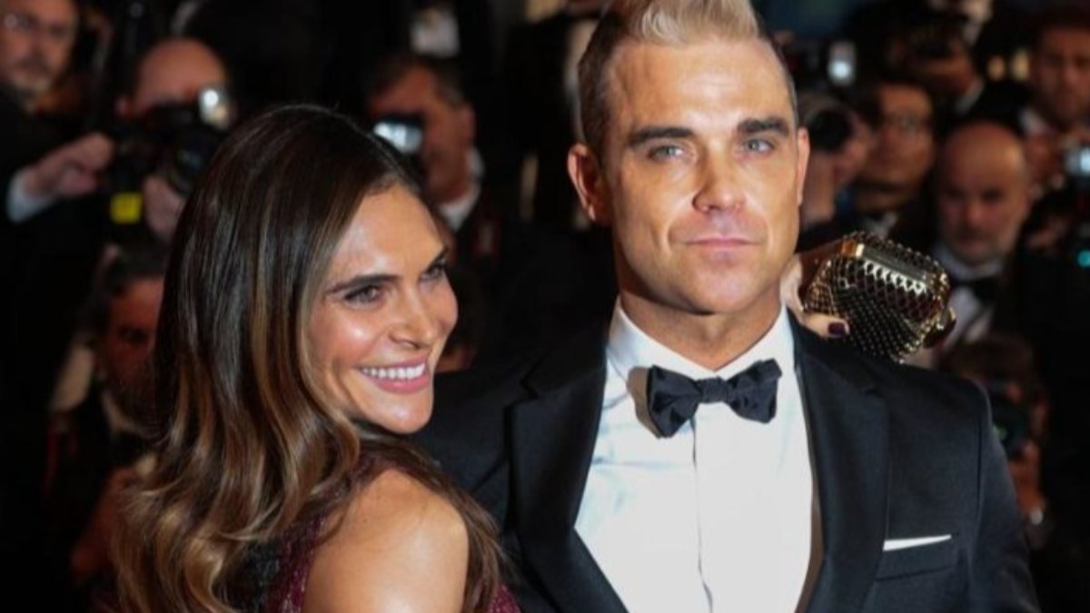 Robbie Williams'ın eşi Ayda Field Türkçe öğreniyor