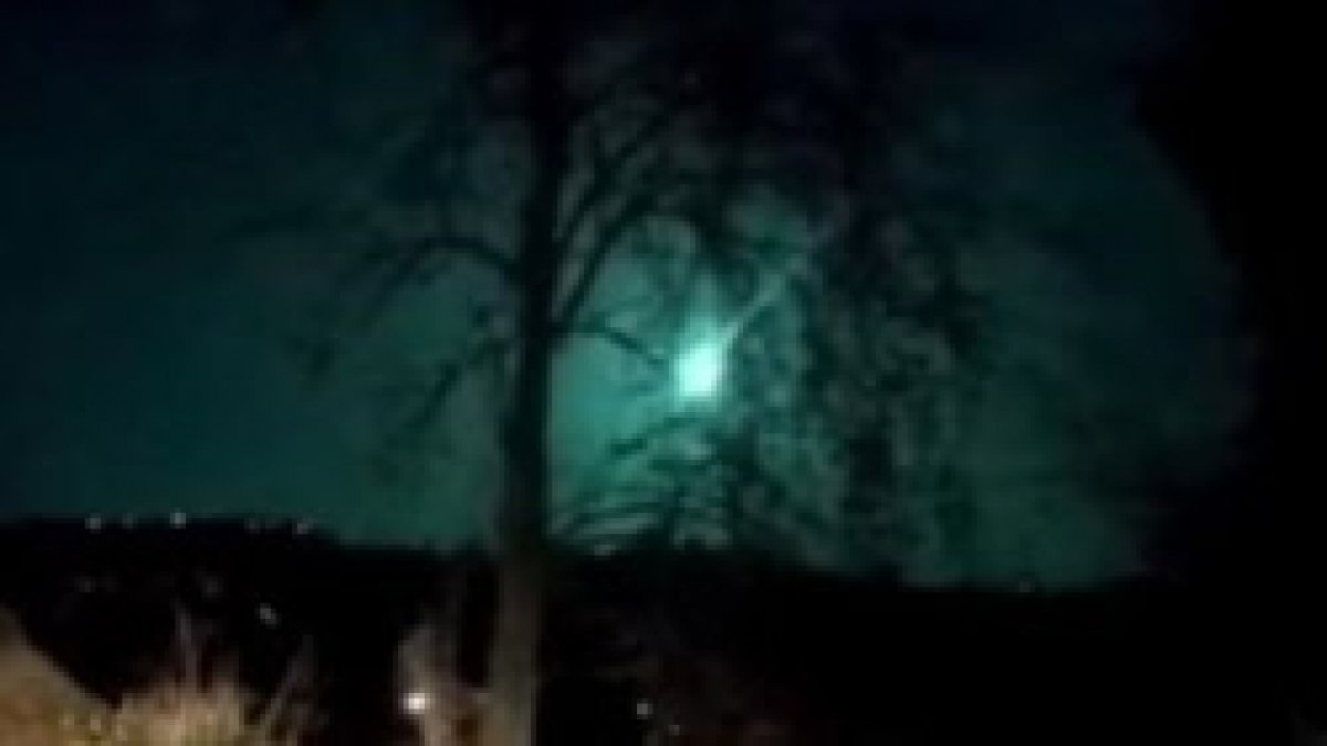Geceyi gündüz gibi aydınlatan meteor Doğu Karadeniz'de de görüldü