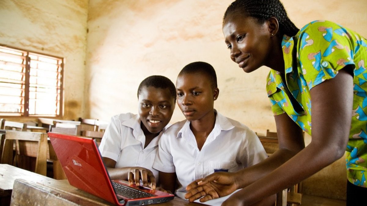 Afrika kıtasının yarısından fazlası internete erişemiyor