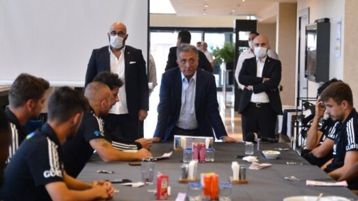 Beşiktaş'ta maaş ve primler zamanında ödeniyor