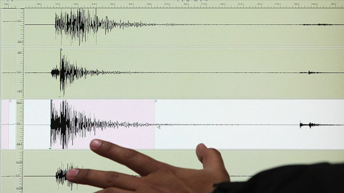 Yeni Zelanda'da 8.1 büyüklüğünde deprem meydana geldi