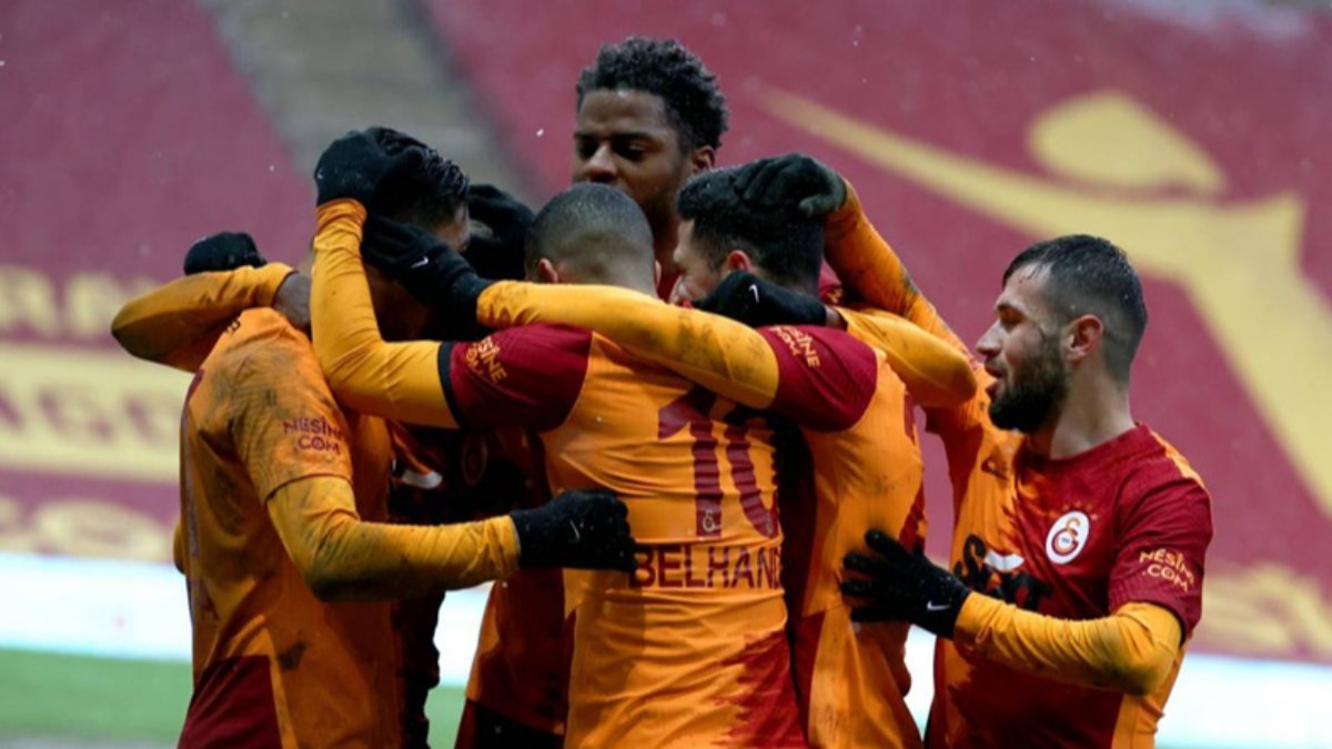 Galatasaray-Sivasspor maçının ilk 11'leri
