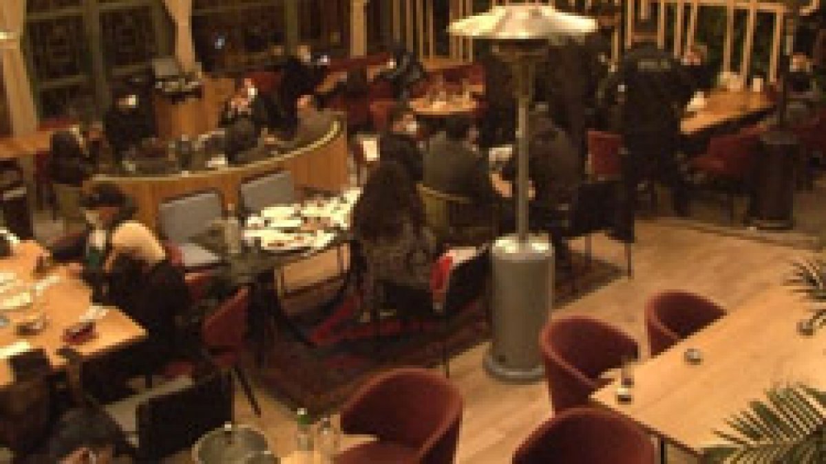 Nişantaşı’nda yasağa rağmen gece açık olan ünlü restorana polis baskını