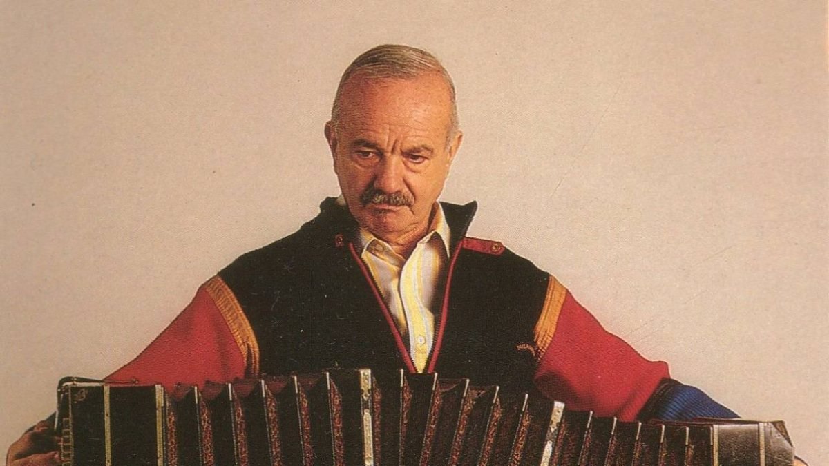 Astor Piazzolla kimdir? Google'a Doodle olan Astor Piazzolla hakkında bilgiler..