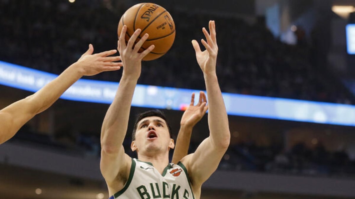 Ersan İlyasova resmen Utah Jazz'da