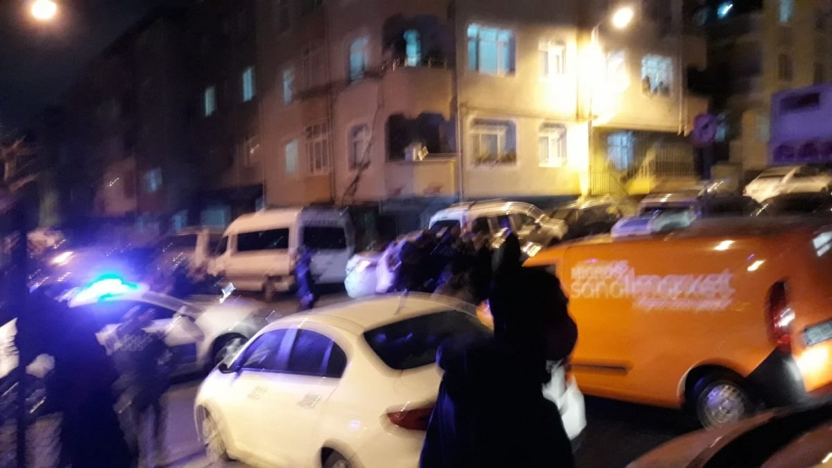 Güngören'de kaza sonrası kavgayı polis biber gazıyla ayırdı
