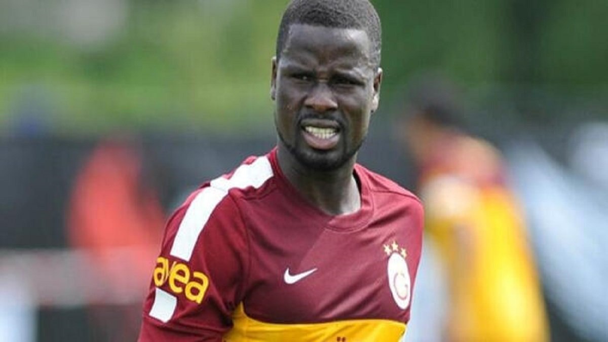 Emmanuel Eboue kimdir? Emmanuel Eboue öldü mü? Emmanuel Eboue hayatı ve biyografisi..