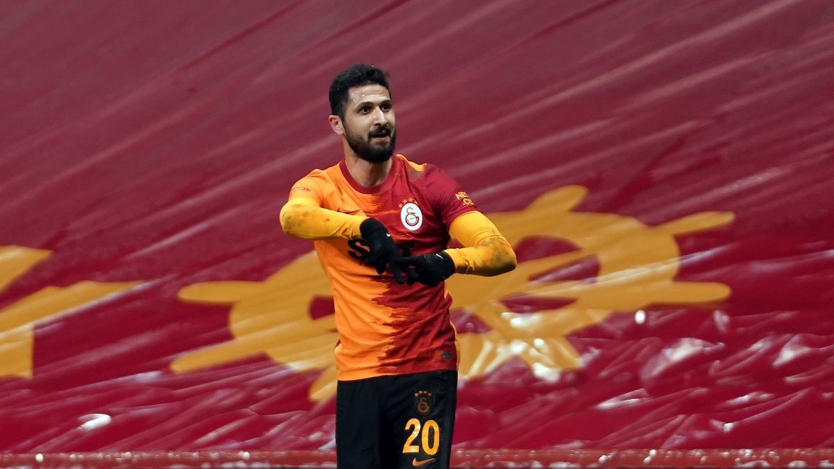 Emre Akbaba:Lig daha bitmedi