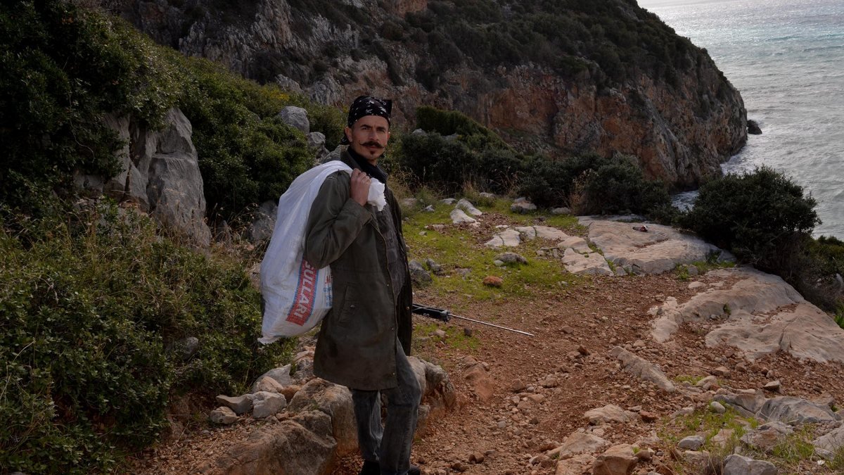 Ankara'da şehir yaşamını bırakan adam, Hatay'da dağ yaşamına döndü