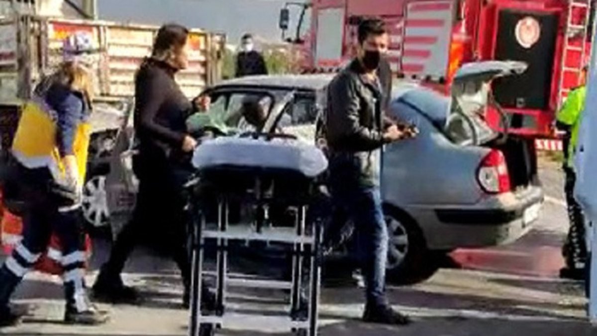 İzmir'de kaza: 6 kişi yaralandı