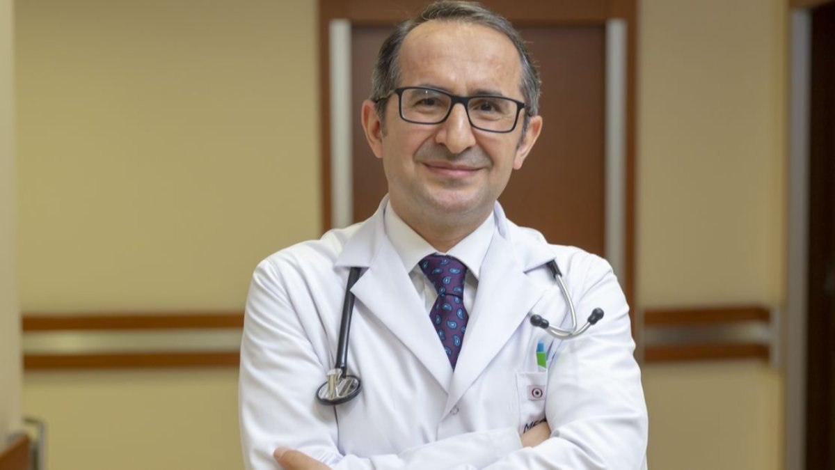 Koronaya yakalanan doktor Mehmet Kadir Göktürk vefat etti