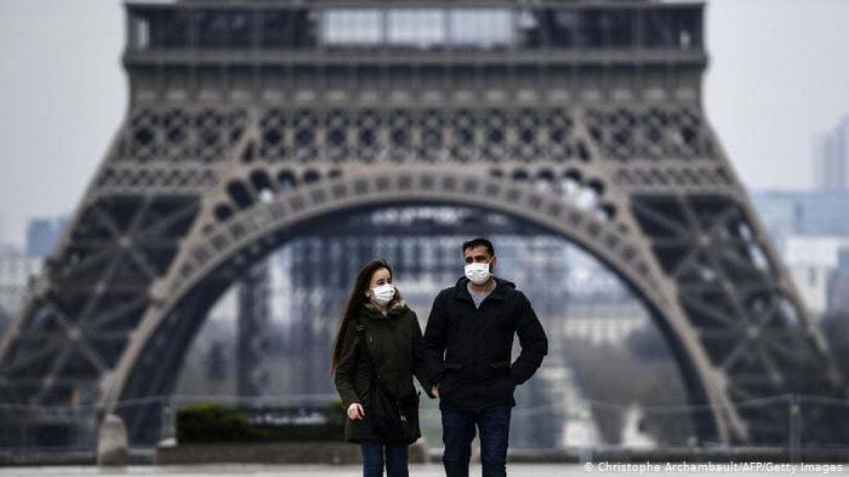 Fransa'da koronavirüs kısıtlamaları genişliyor