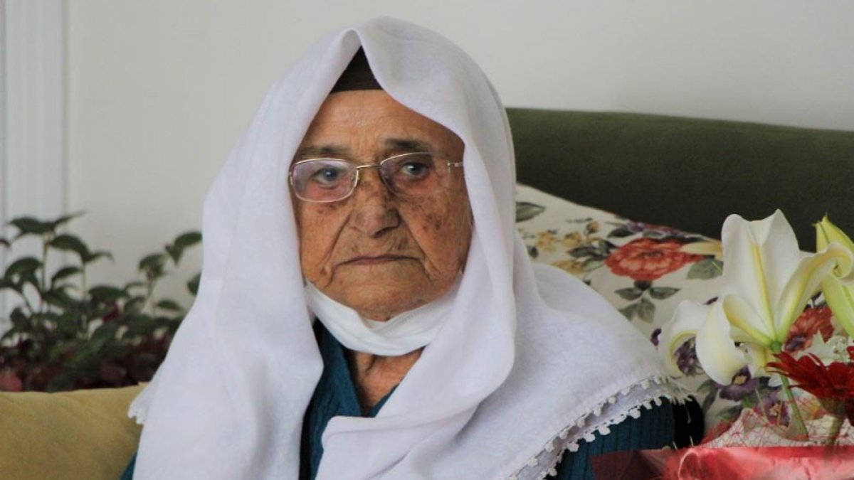 Koronavirüs 119 yaşındaki Amasyalı Şeker Nine'yi yıkamadı