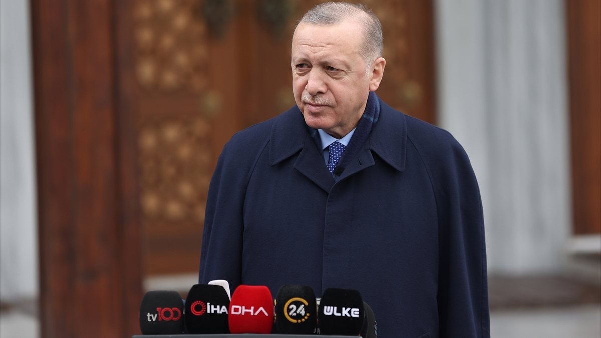Cumhurbaşkanı Erdoğan: İrticai faaliyet ayrı konu terörle iltisaklı ayrı konu