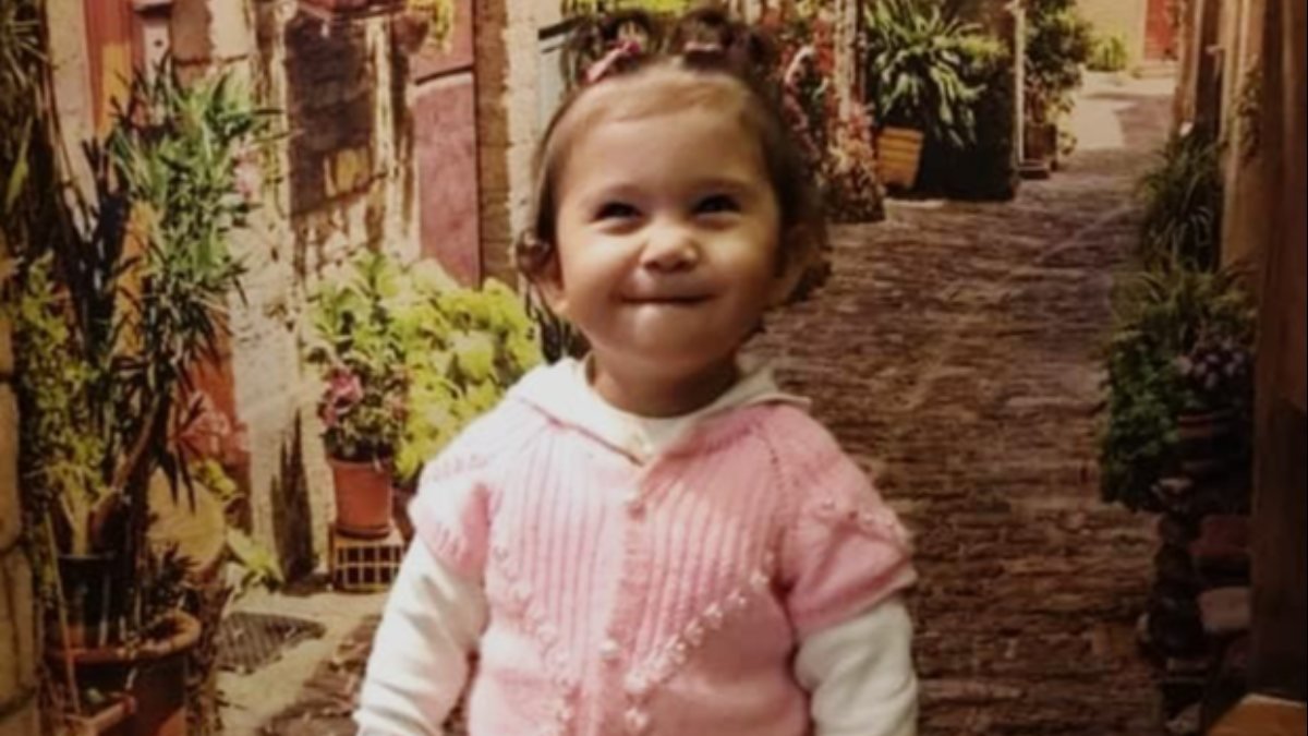 Gaziantep'te otomobilin çarptığı 2 yaşındaki çocuk hayatını kaybetti