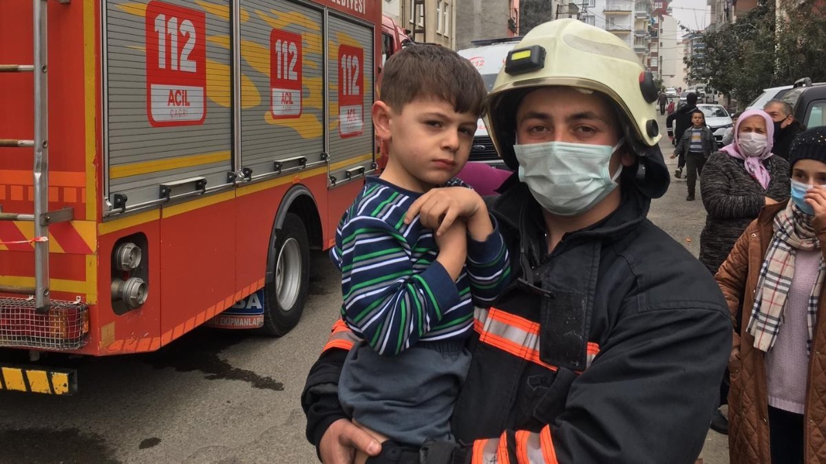 Trabzon’da yangın: 3 çocuk son anda kurtarıldı