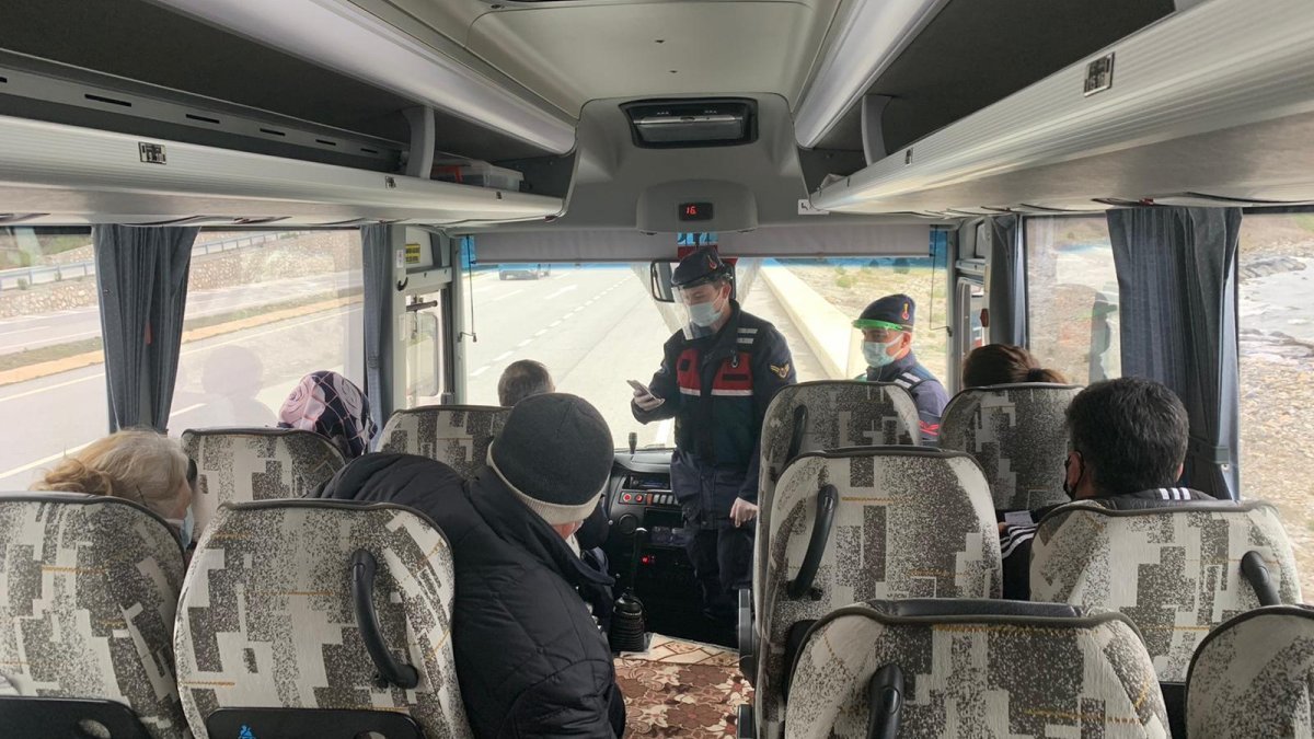 Samsun’da karantinayı ihlal etti, yolcu otobüsünde yakalandı