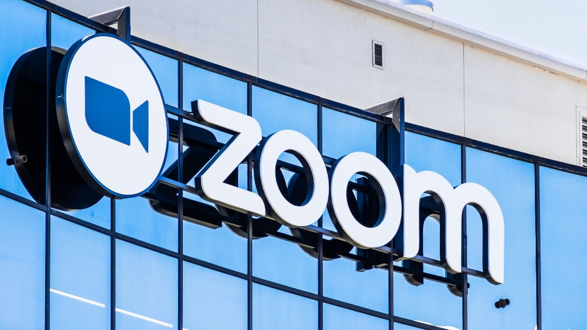 Zoom'dan, Rus devlet şirketleriyle ilgili yasak kararı