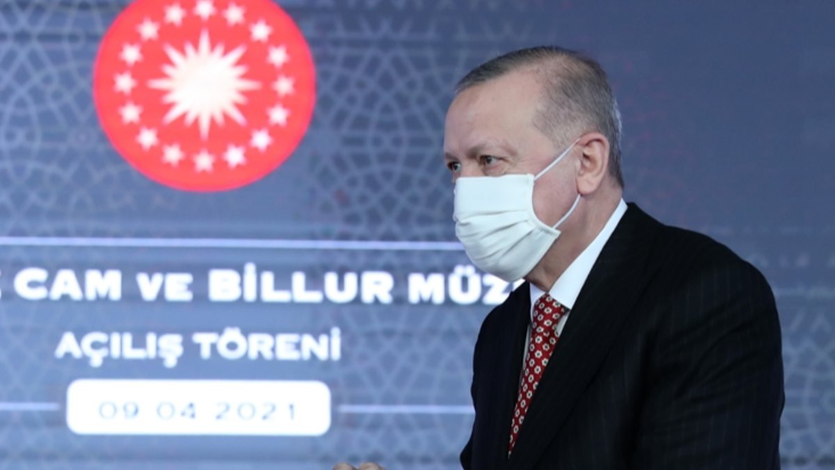 Cumhurbaşkanı Erdoğan: Ülkemizde bir dönem ecdat mirasına çok hoyrat davranılmış