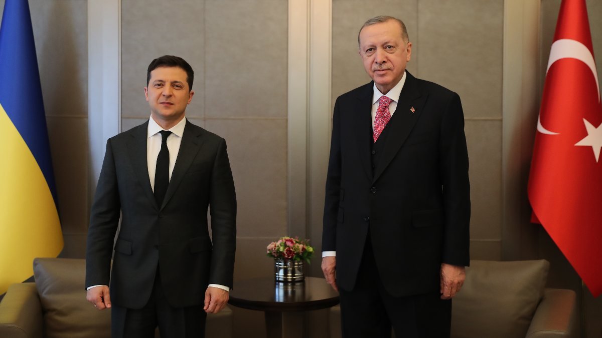 Cumhurbaşkanı Erdoğan, Vladimir Zelenskiy ile bir araya geldi