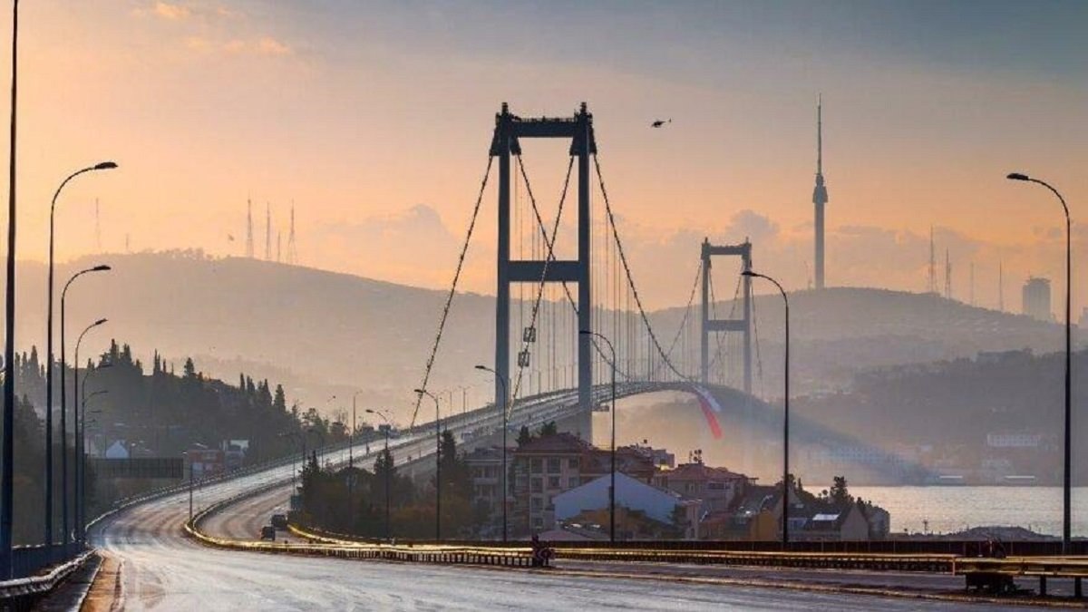 Bugün sokağa çıkma yasağı var mı, hangi illerde? 10-11 Nisan hafta sonu sokağa çıkma yasağı olan iller