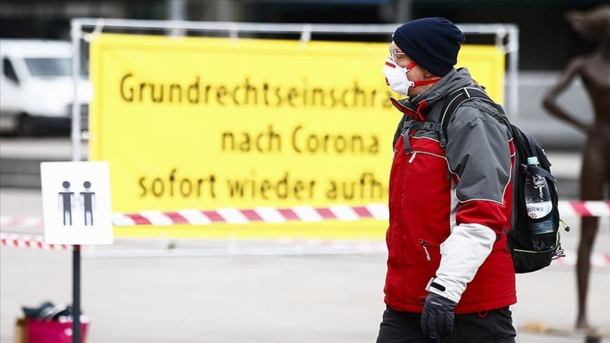 Almanya’da toplam koronavirüs vaka sayısı 3 milyonu geçti