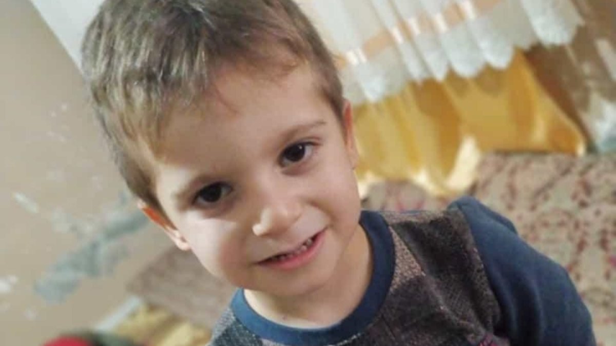 Gaziantep'te 4 yaşındaki çocuk balkondan düşüp öldü