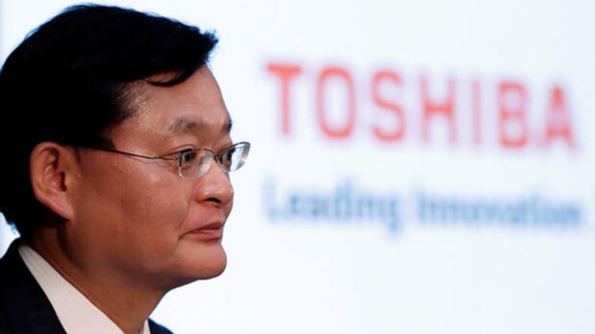 Toshiba CEO'su Nobuaki Kurumatani istifa etti