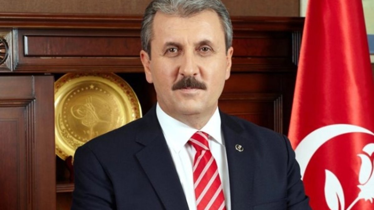 Mustafa Destici: Terörün partisine hukuk müsaade etmez