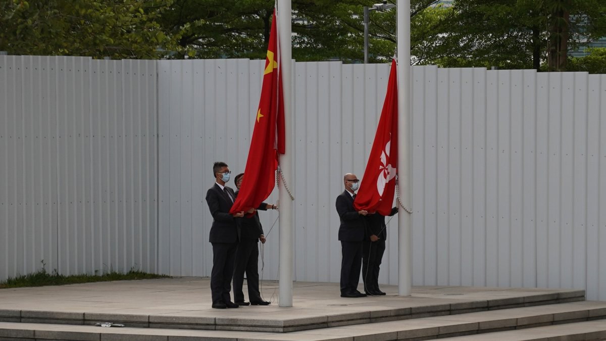 Çinli yetkili: Hong Kong’a karışan dış güçlere dersleri verilecek